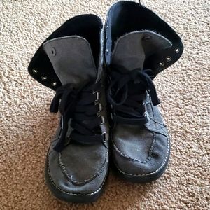 Rocket Dog Grey Canvas sneaker